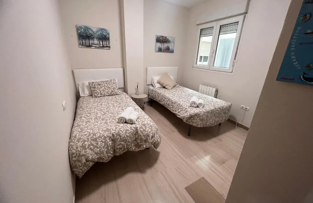 H&H Suite Train Station Apartament-1